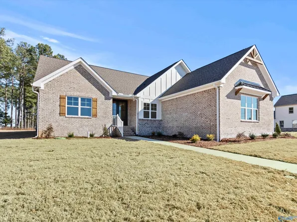 22040 Mulligan Pkwy, Athens, AL 35613