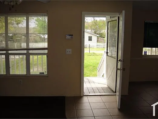 1173 Orton St — Photo 6