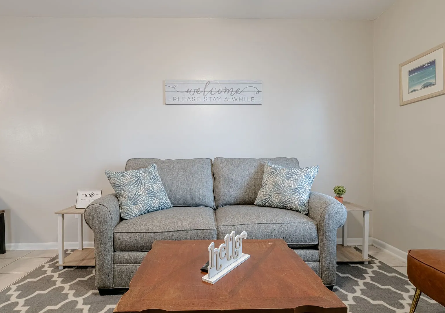 Centrally Located 1 Bed/1 Bath Coastal Condo — Photo 4