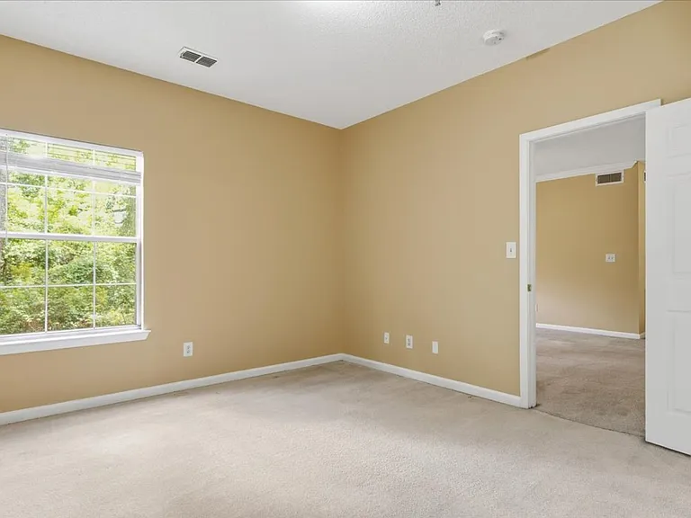 1202 Walden Park Dr — Photo 25