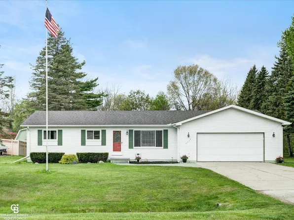 2355 Randolph St, Port Huron, MI 48060