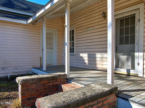 3rd image of 601 S Thompson Street