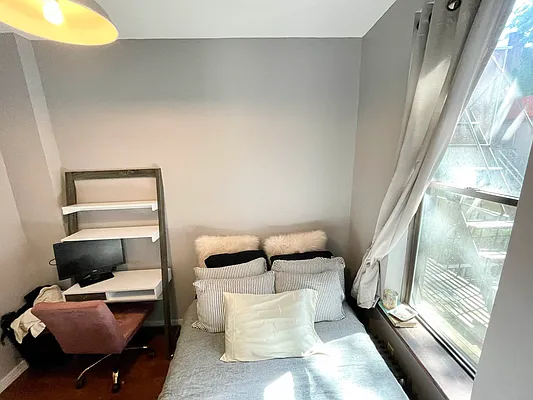 Rented by Garfield Realty  | media 13