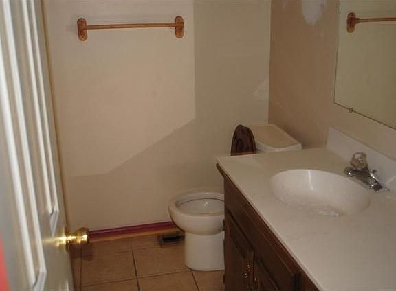 4th image of 7497 Birkhofer Ln