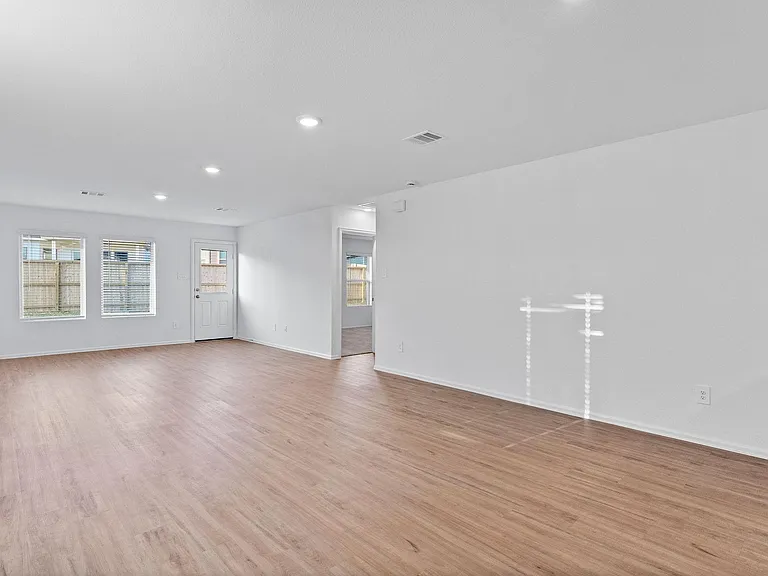 318 Harbor Bend Ct — Photo 23