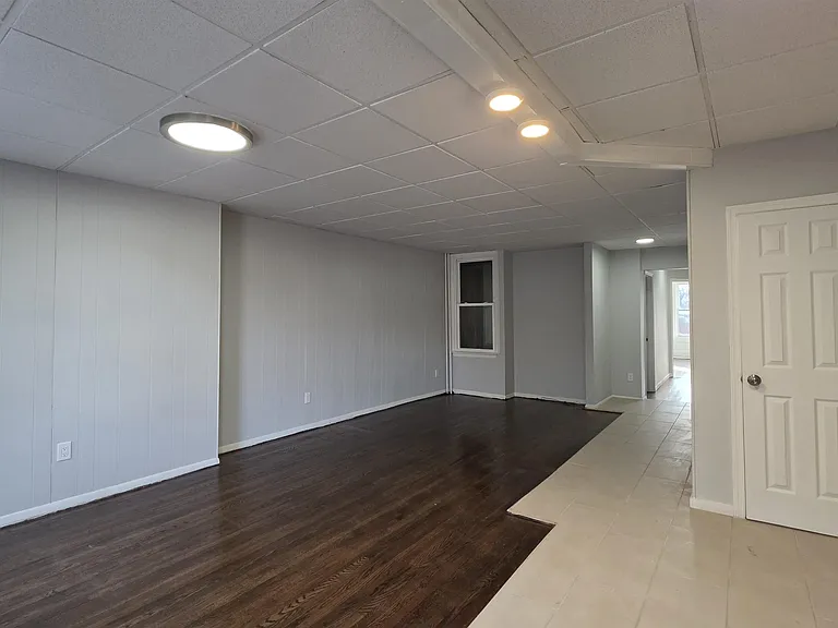 722 W Side Ave #2 — Photo 3
