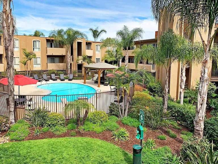 Dorchester Apartments | Spacious 1 & 2 Bedroom Apartments Near SDSU — Photo 13