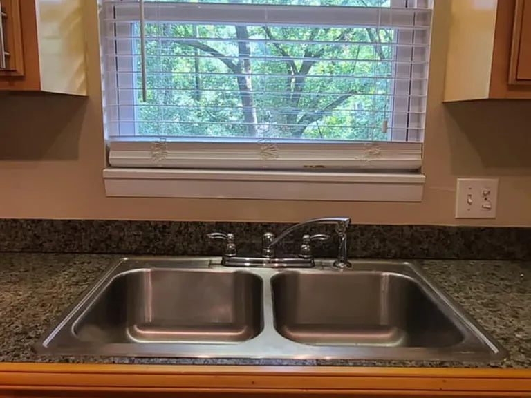 2801 Dayton Blvd #5 — Photo 3