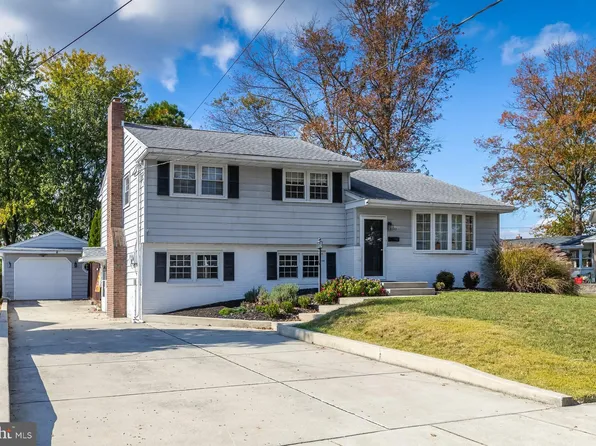 10 Meadow Ln, Woodbury, NJ 08096