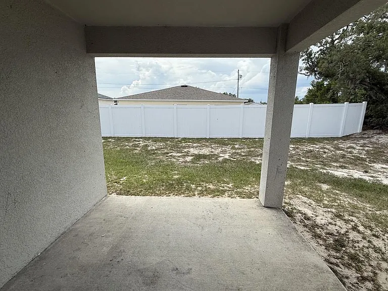 105 Zinnia Ln — Photo 18