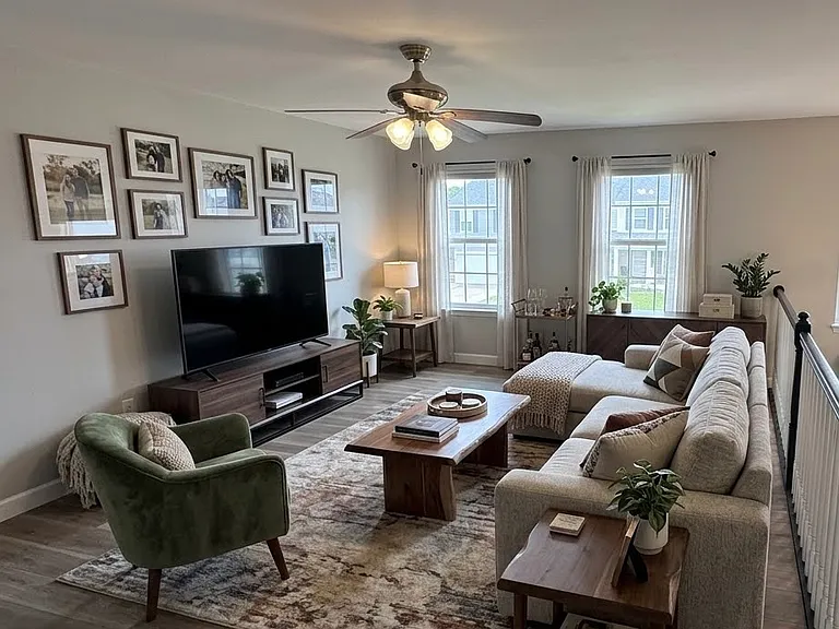 917 Emerald Oaks Ct — Photo 16