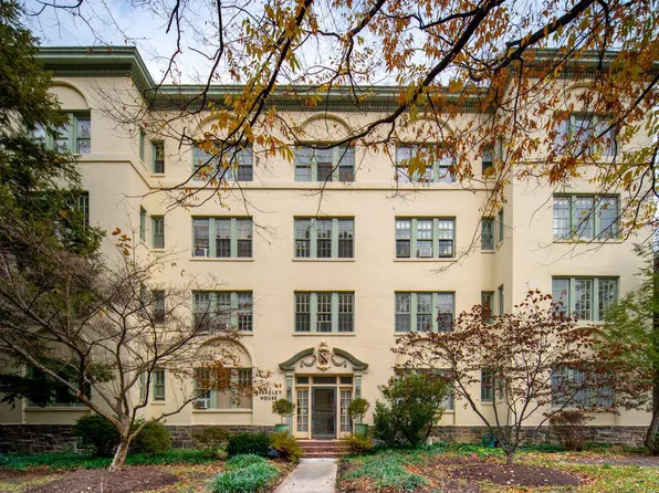 102 W 39th St Unit 2A, Baltimore, MD 21210