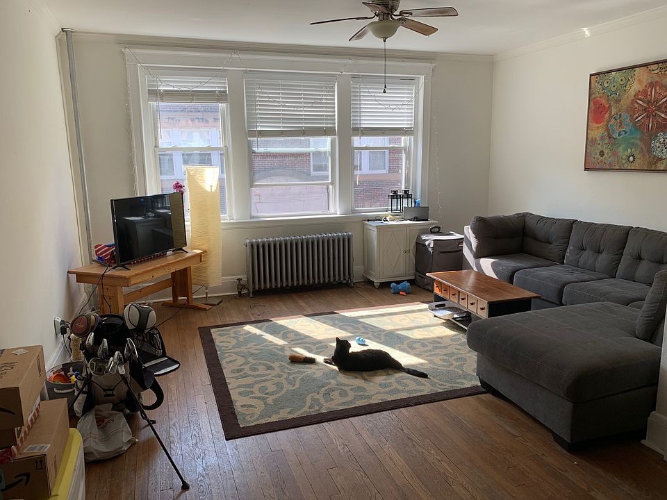 1st image of 46 Longwood Ave #2