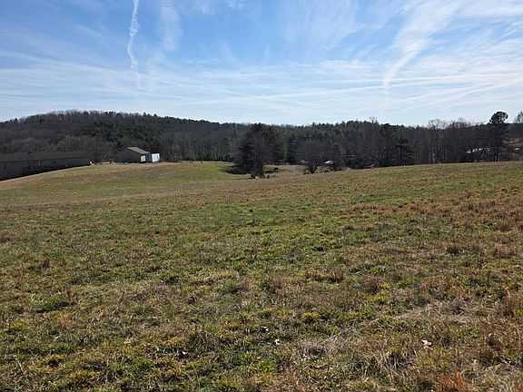 3rd image of 4899 Teague Town Rd