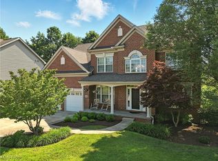10421 Tolland Dr, Aurora, OH 44202