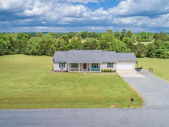 4th image of 9 Gunpowder Ln