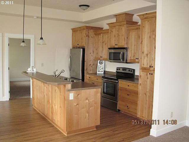 2nd image of 4340 SE Fleming Lot 20