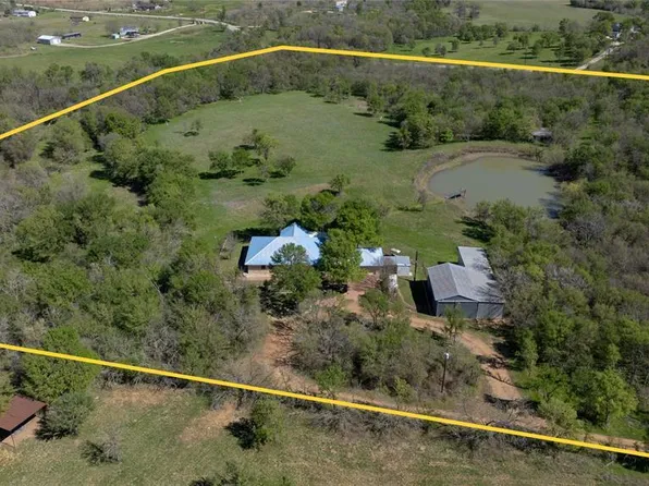 235 Mesquite Dr, Cedar Creek, TX 78612