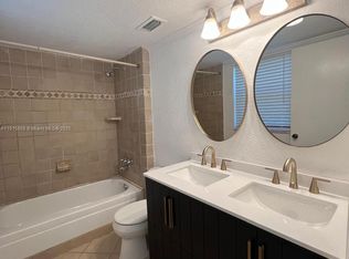 4241 W McNab Rd APT 24, Pompano Beach, FL 33069