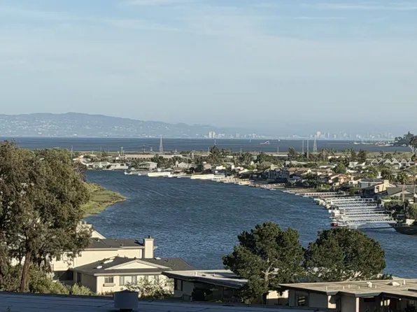 66 Via Holon APT 6, Greenbrae, CA 94904