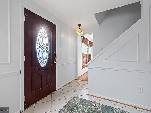 4th image of 2650 Fanieul Hall Ct