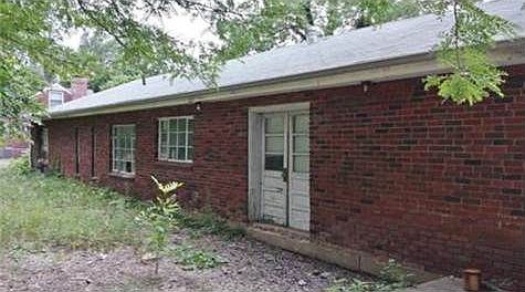 2nd image of 7733 Smalley Ave