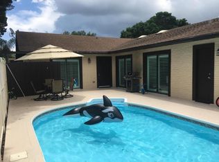 5349 Eagle Lake Dr, Palm Beach Gardens, FL 33418