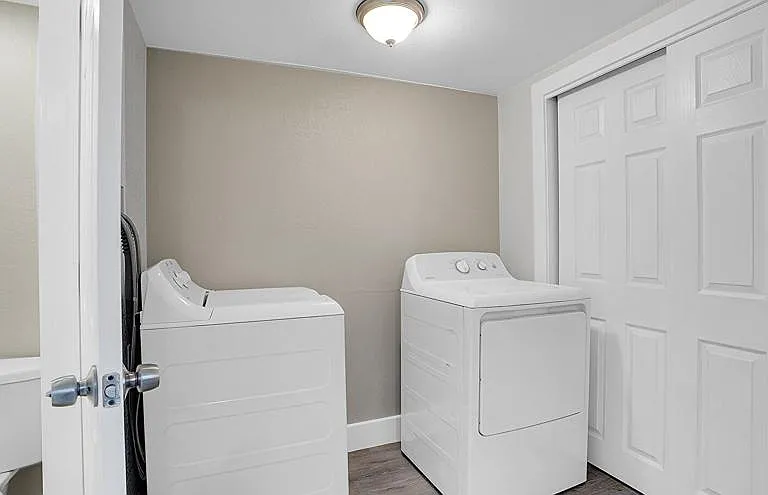 38 S Meade St #2 — Photo 12