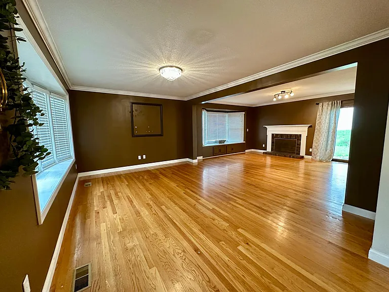12937 Weatherfield Dr — Photo 20