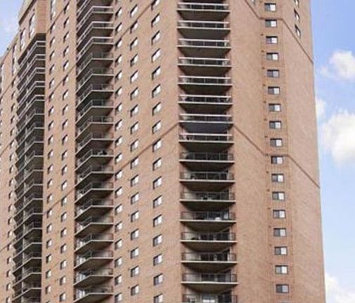 2nd image of 78 10th St E #P207