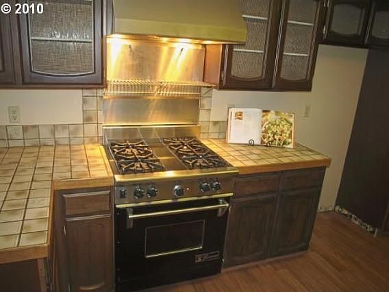Wolf Gas Range