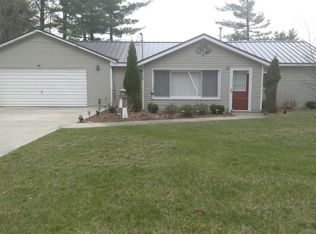 9611 Monroe Rd, Saint Helen, MI 48656