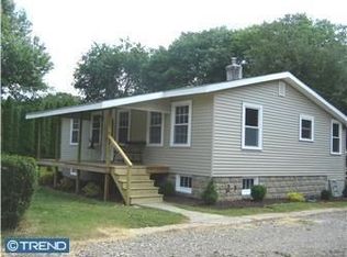 9 Delaware Ave, Salem, NJ 08079