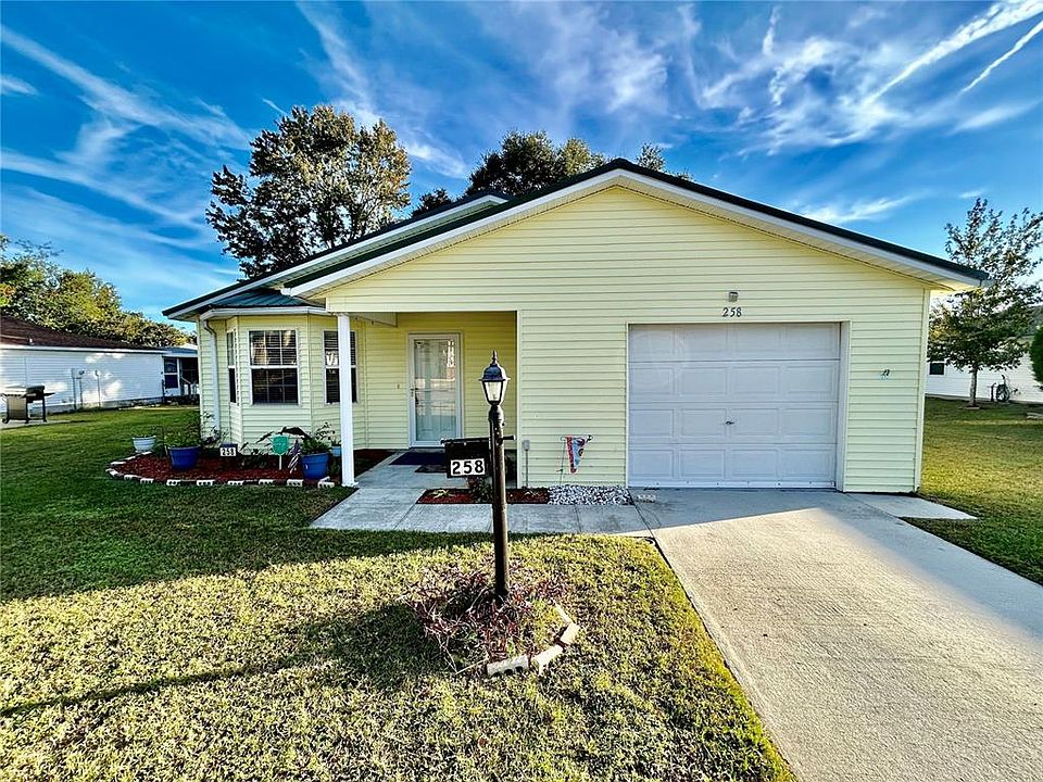 1st image of 258 SE ROSEWOOD CIRCLE