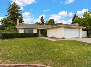 1 Sandpointe Ct, Sacramento, CA