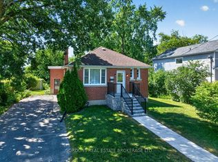 132 Joseph St, Kingston, ON K7K 2H7