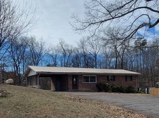 2801 Mountain View Dr SE, Cleveland, TN 37323