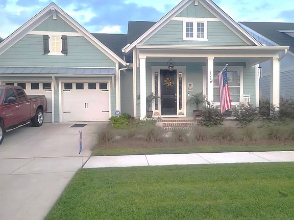 4th image of 126 Clearblue Loop