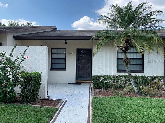2nd image of 38427 Cottonwood Pl
