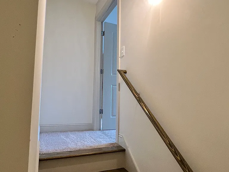847 Wellstone Dr — Photo 32