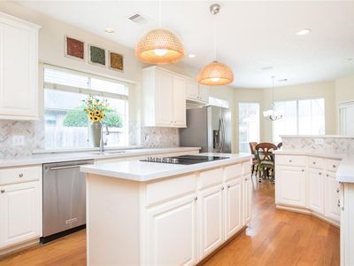 17026 Chapel Park Way, Houston, TX, 77059