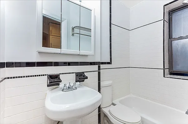 Rented by Living New York | media 6