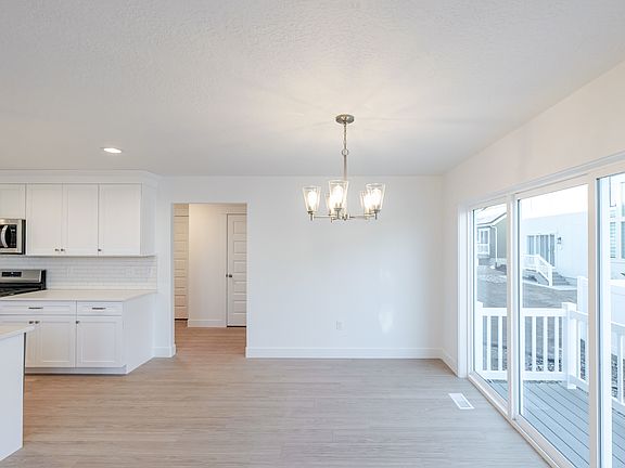 5th image of 6492 W Roaring River Ln #205