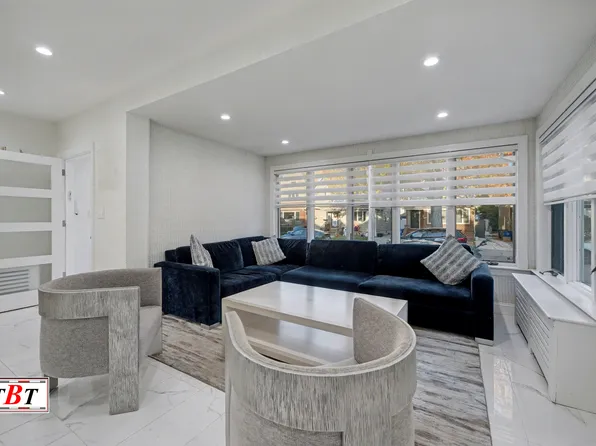 1836 East 27th Street image 3 of 34