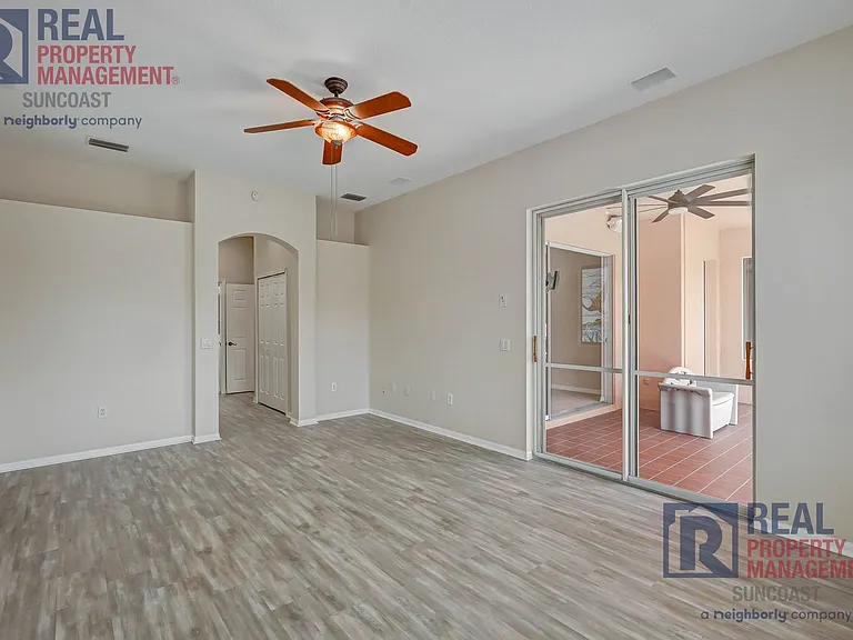 652 Planters Manor Way — Photo 21