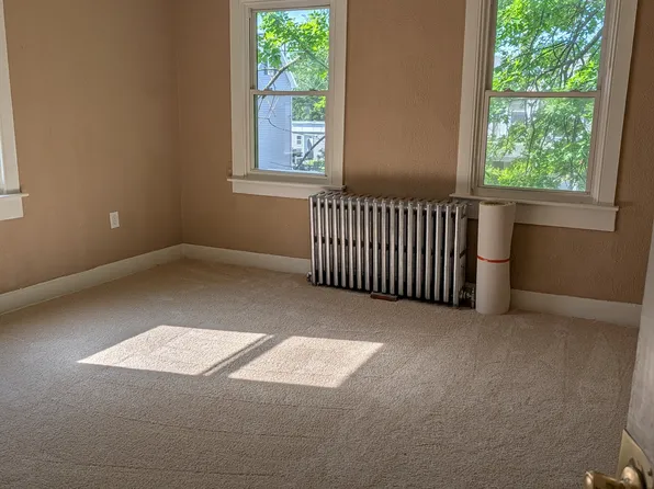 908 Homestead St #2, Baltimore, MD 21218