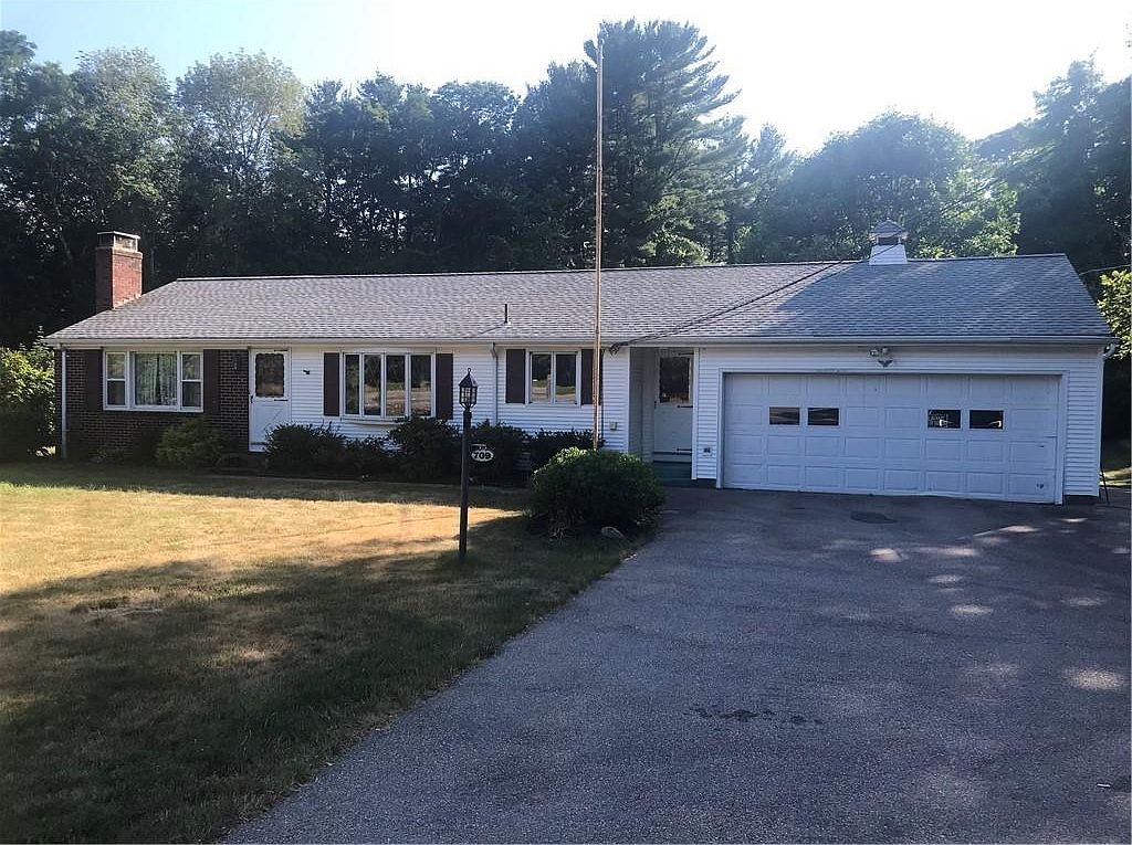 709 Nate Whipple Hwy, Cumberland, RI 02864 Zillow