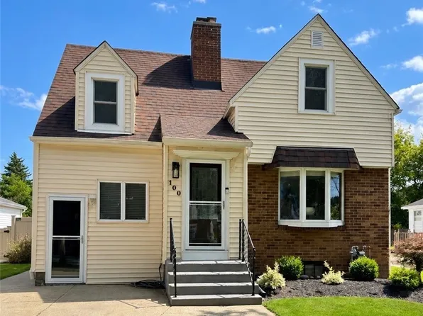 100 Woodcrest Dr, Buffalo, NY 14220