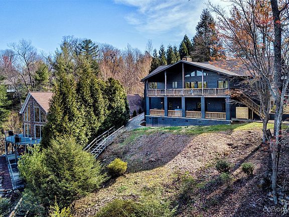 5th image of 1779 Waterford Way #18