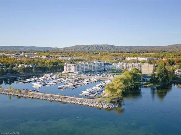 9 Harbour St E #4403 & 4405, Collingwood, ON L9Y 5C1